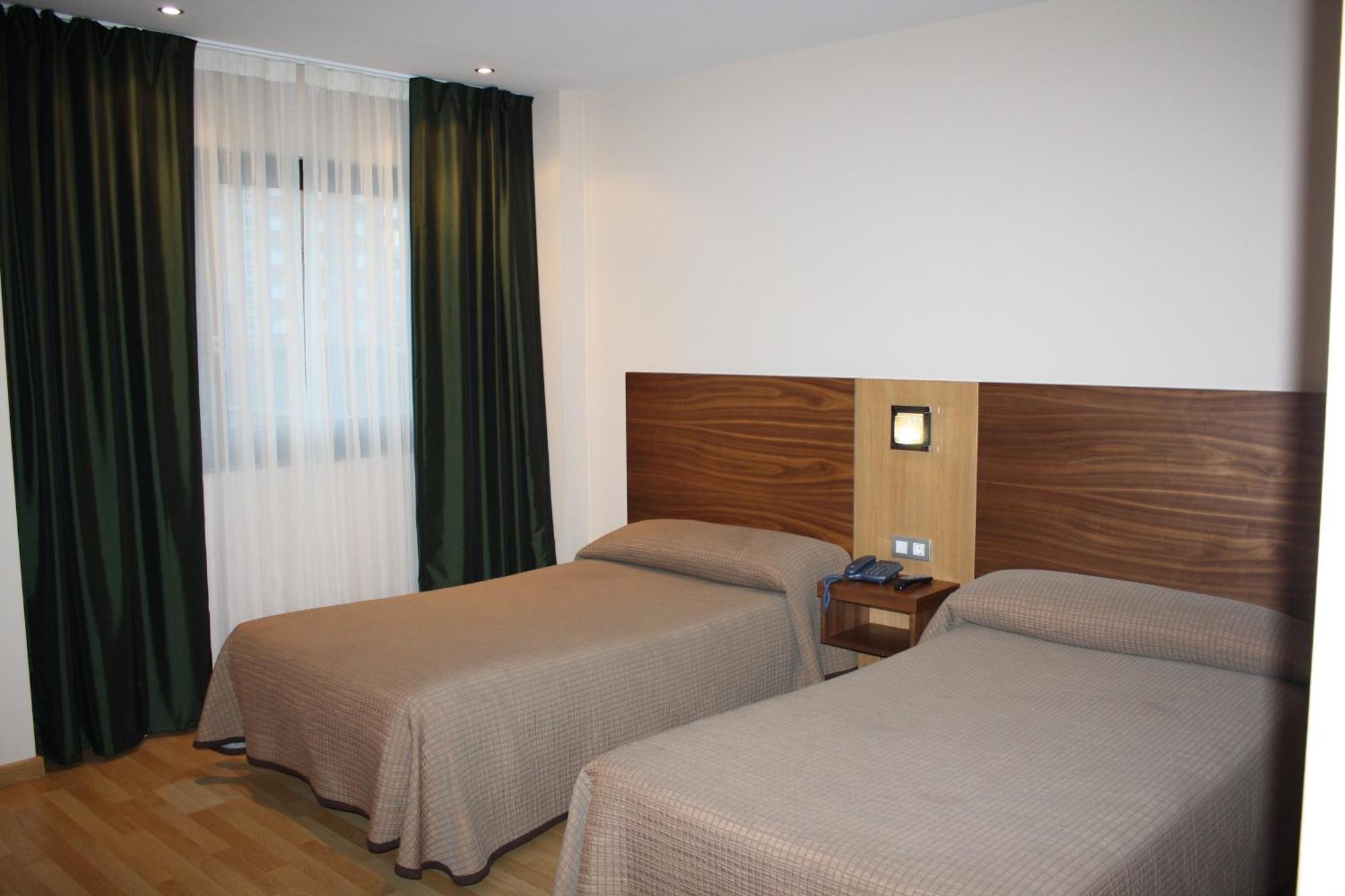 Hotel Mar De Plata Sarria Ngoại thất bức ảnh